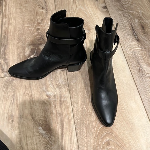 Frame leather ankle boots - Picture 2 of 3